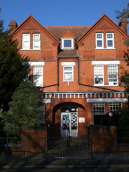 File:Waldegrave Park 11.jpg
