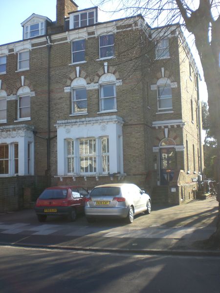 File:Waldegrave Park 2.jpg